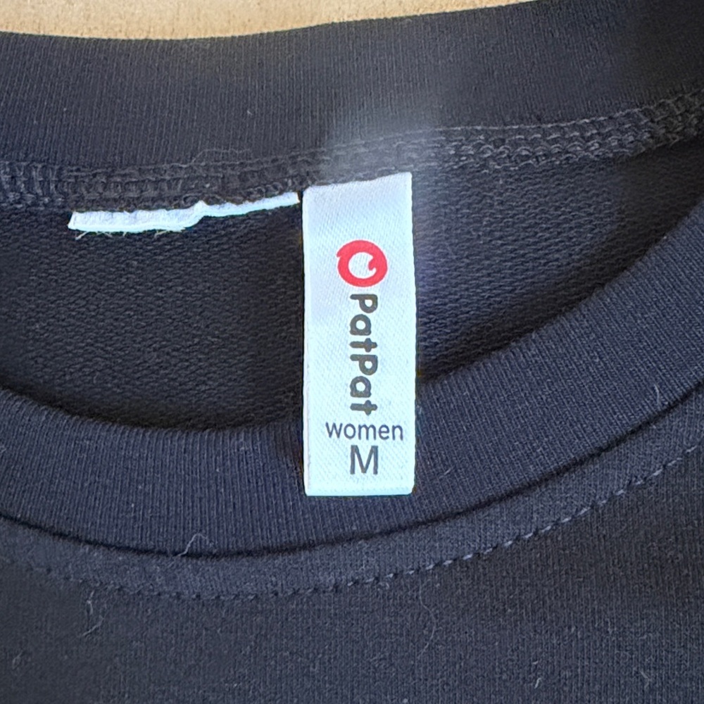 PatPat Black Top with Pumpkin Graphic Face Features Glow In The Dark Size M - Picture 3 of 11